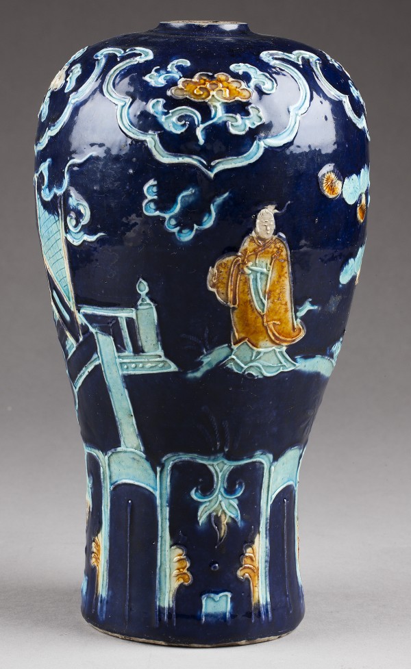 Fahua vase Ming dynasty